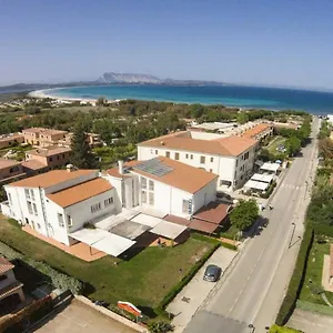https://hotel-al-faro-san-teodoro.in-sardinia.net